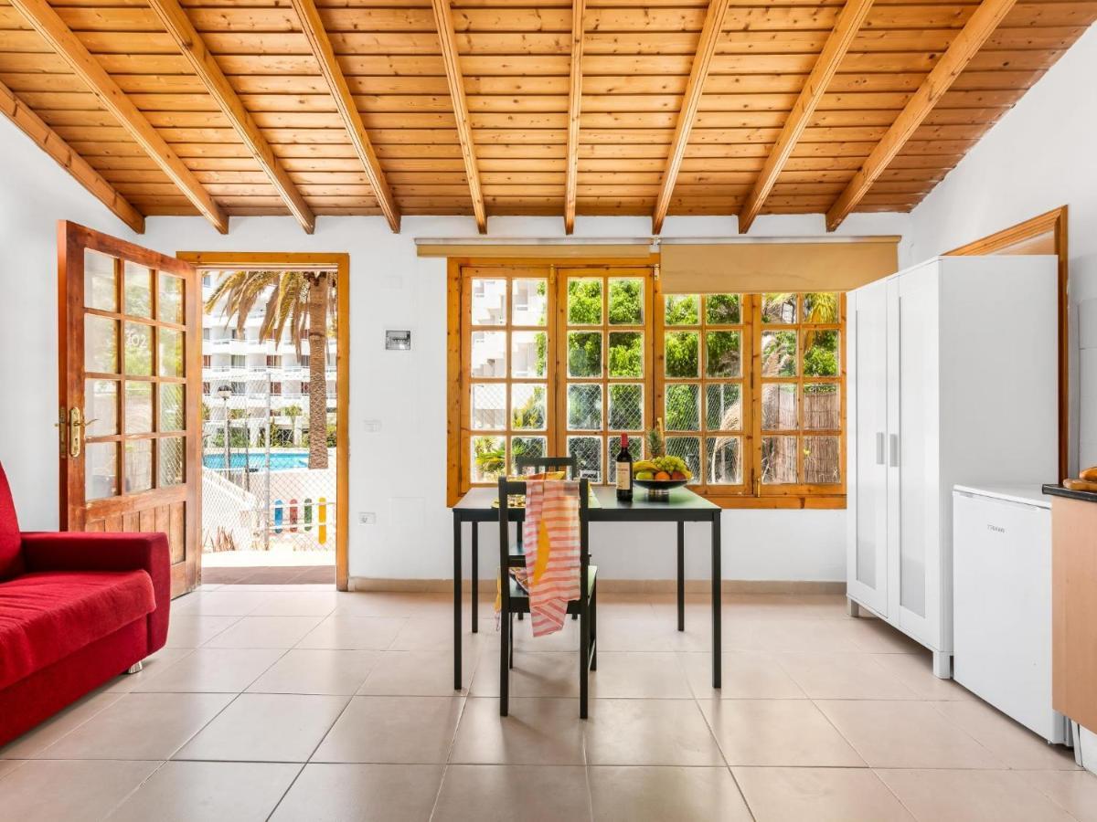 Апартаменты 101 Bright, Pool View And Air Conditioning Плая-де-лас-Америкас Экстерьер фото